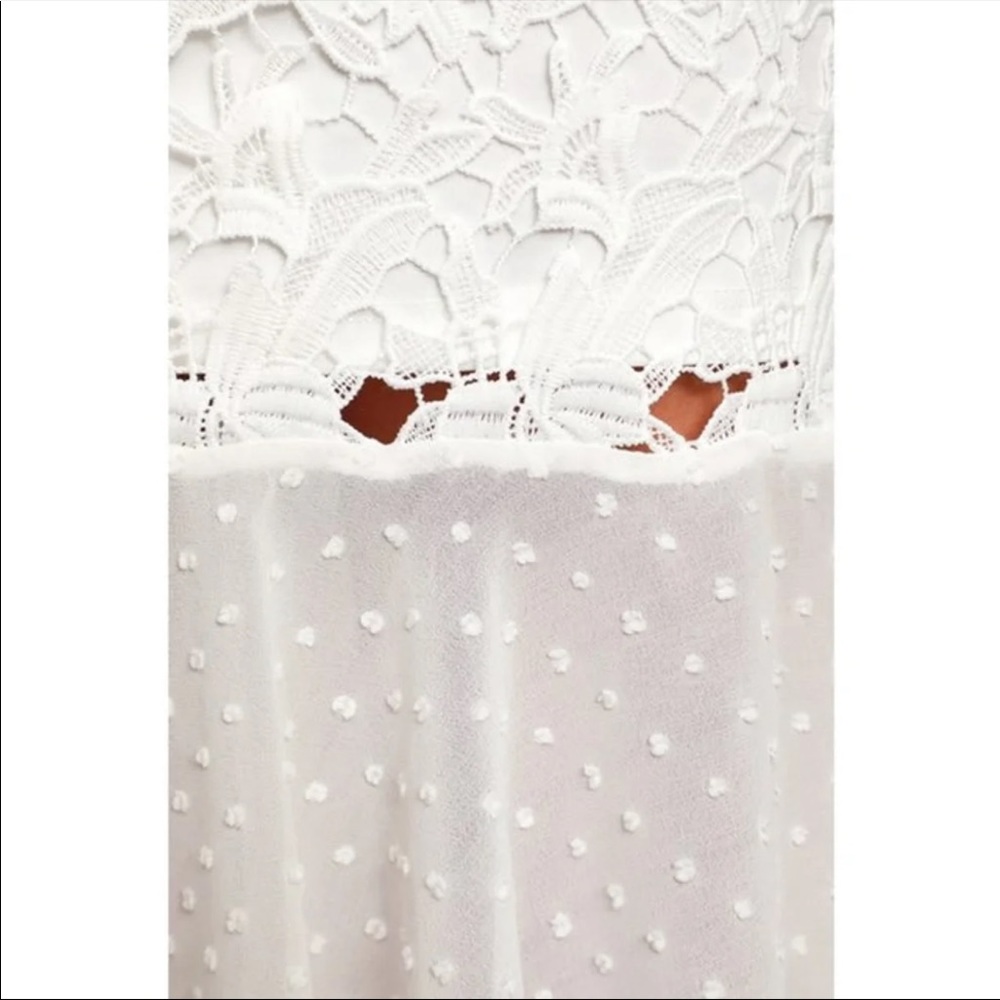 NWT Lulu’s Dagny Lace Swiss Dot Ruffled Midi Dress - Picture 6 of 10